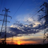 Guatemala, mayor exportador y más estable del sector eléctrico